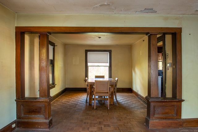 47 Meiklem Street, Bristol, CT 06010