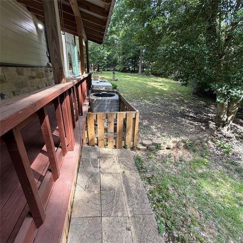 149 S Dove, Livingston, TX 77351