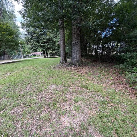 149 S Dove, Livingston, TX 77351