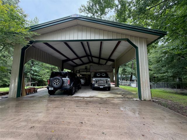 149 S Dove, Livingston, TX 77351