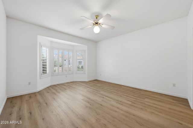 18375 N AVALON Lane, Surprise, AZ 85374