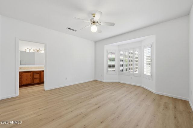 18375 N AVALON Lane, Surprise, AZ 85374