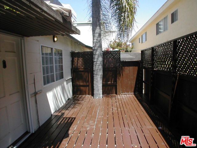 1227 Franklin Street B, Santa Monica, CA 90404