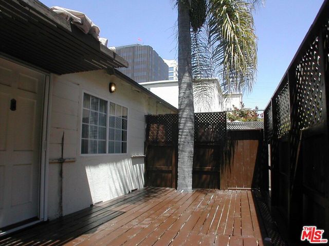 1227 Franklin Street B, Santa Monica, CA 90404