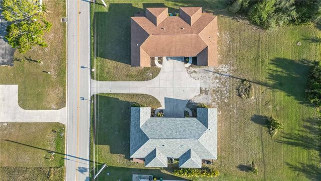 49 BOUNDARY BOULEVARD B, Rotonda West, FL 33947