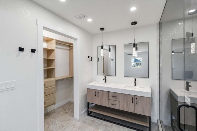 49 BOUNDARY BOULEVARD B, Rotonda West, FL 33947