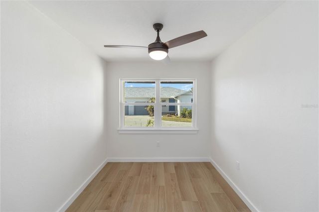 49 BOUNDARY BOULEVARD B, Rotonda West, FL 33947