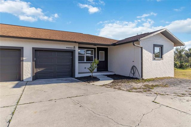 49 BOUNDARY BOULEVARD B, Rotonda West, FL 33947