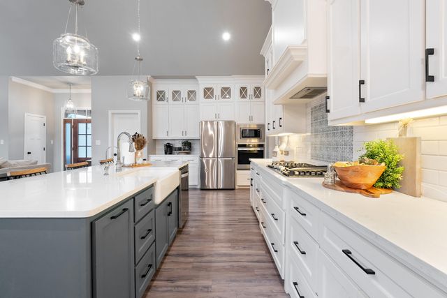 1306 Chaucer Lane, Wolfforth, TX 79382