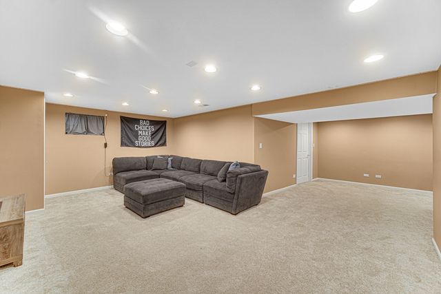 3818 Russett Lane, Northbrook, IL 60062