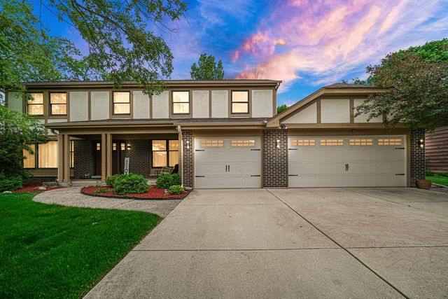 3818 Russett Lane, Northbrook, IL 60062
