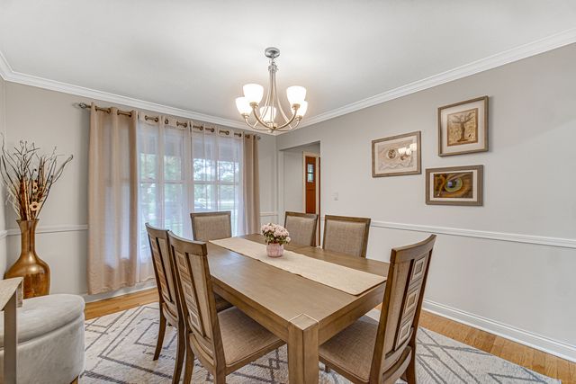 3818 Russett Lane, Northbrook, IL 60062