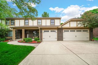 3818 Russett Lane, Northbrook, IL 60062