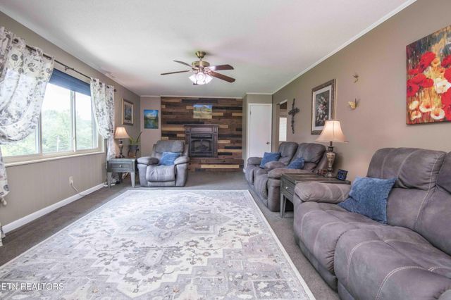 181 Little Johnson Valley Rd, Kingston, TN 37763