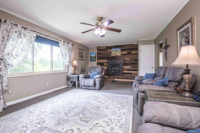 181 Little Johnson Valley Rd, Kingston, TN 37763