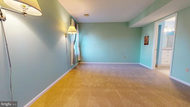 1033 GLEN MANOR DR, Quakertown, PA 18951