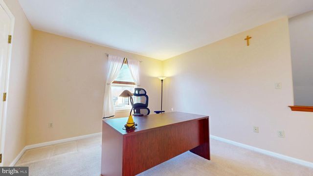 1033 GLEN MANOR DR, Quakertown, PA 18951