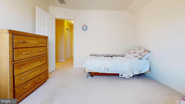 1033 GLEN MANOR DR, Quakertown, PA 18951