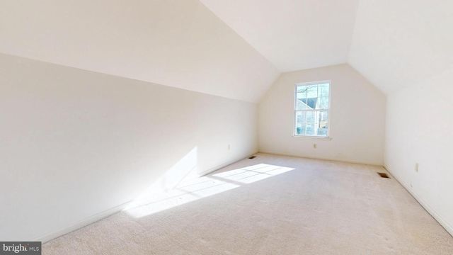 1033 GLEN MANOR DR, Quakertown, PA 18951