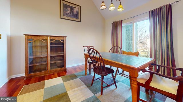 1033 GLEN MANOR DR, Quakertown, PA 18951