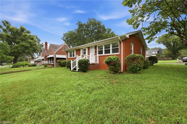201 Rolling Road, Burlington, NC 27217