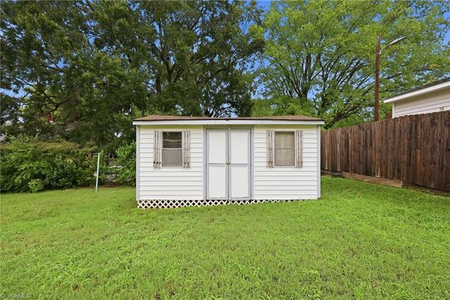 201 Rolling Road, Burlington, NC 27217