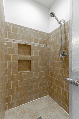 1615 Gunston Hall Road, Hixson, TN 37343