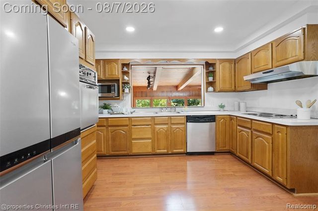 24711 Tudor Lane, Franklin, MI 48025