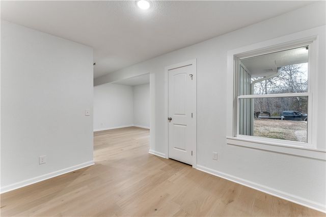 27 Cromer Drive, Bella Vista, AR 72715