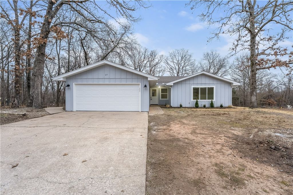 27 Cromer Drive, Bella Vista, AR 72715