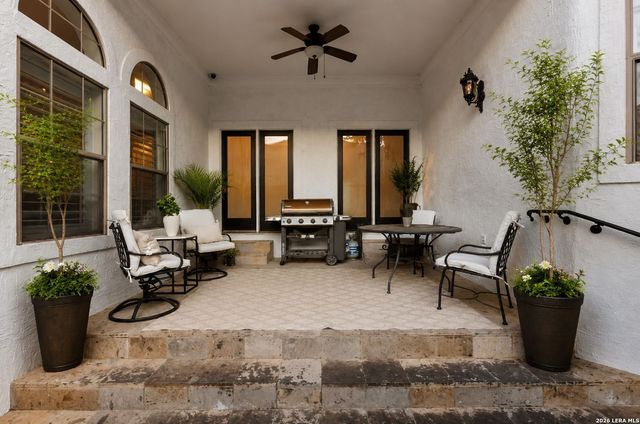 4 WATERFORD GLN, San Antonio, TX 78257
