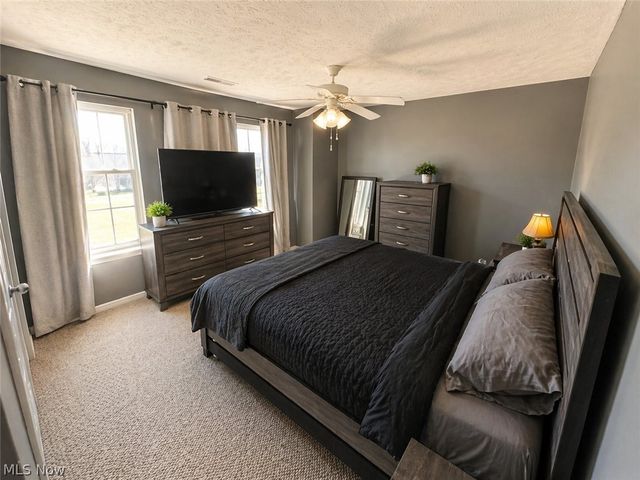 30056 Euclid Avenue 14, Wickliffe, OH 44092