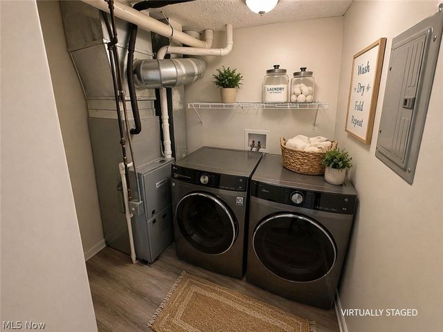 30056 Euclid Avenue 14, Wickliffe, OH 44092
