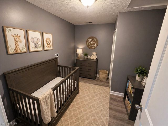 30056 Euclid Avenue 14, Wickliffe, OH 44092