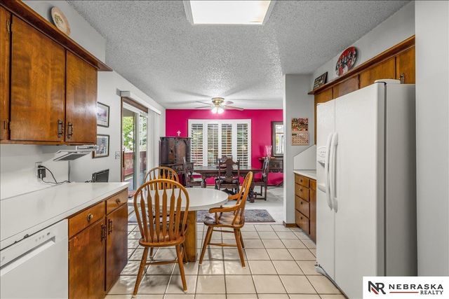 3809 N 206th Street, Omaha, NE 68022