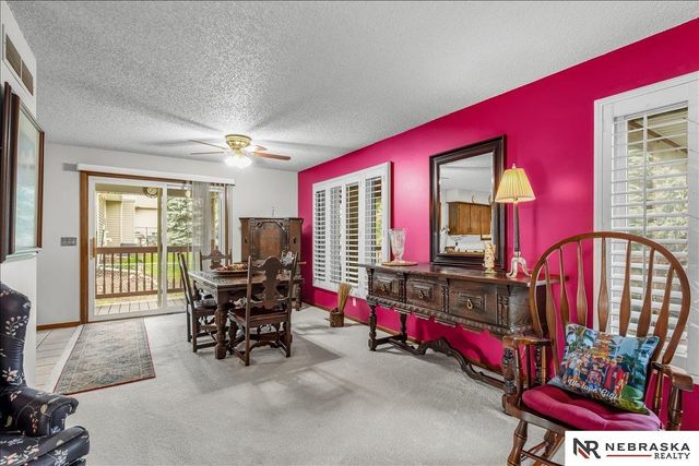 3809 N 206th Street, Omaha, NE 68022