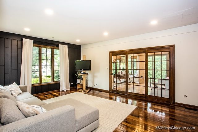 304 Polo Lane, Oak Brook, IL 60523