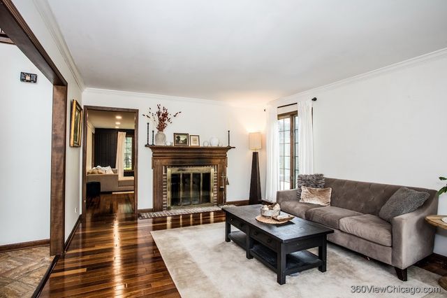 304 Polo Lane, Oak Brook, IL 60523