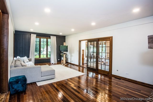 304 Polo Lane, Oak Brook, IL 60523