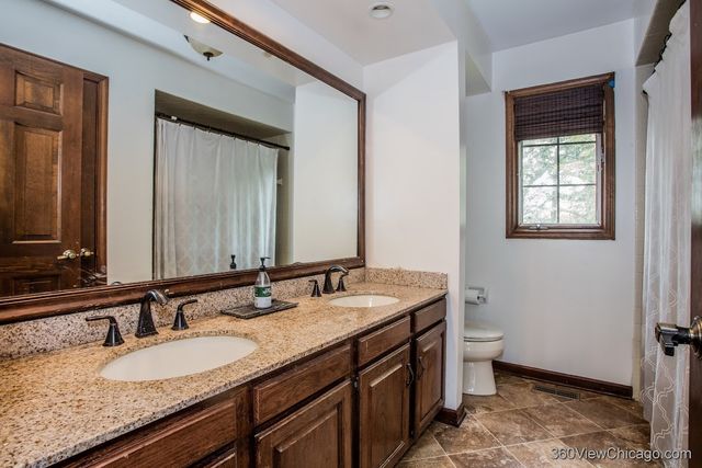 304 Polo Lane, Oak Brook, IL 60523