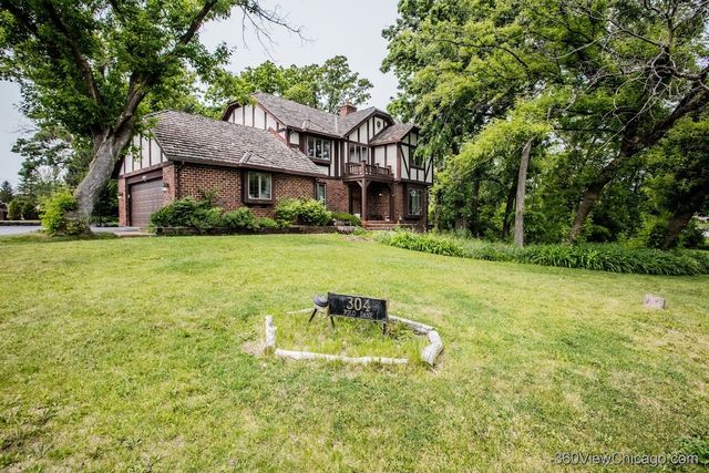 304 Polo Lane, Oak Brook, IL 60523