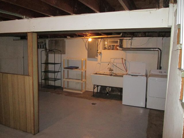 535 N Nichols Street, Lowell, IN 46356