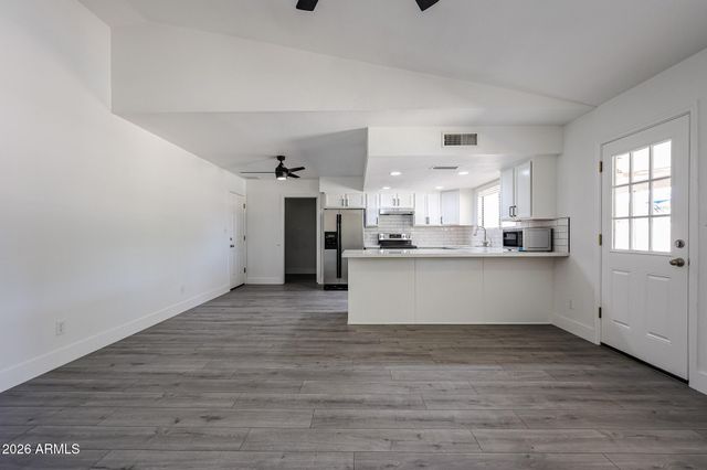 3760 E GABLE Avenue, Mesa, AZ 85206