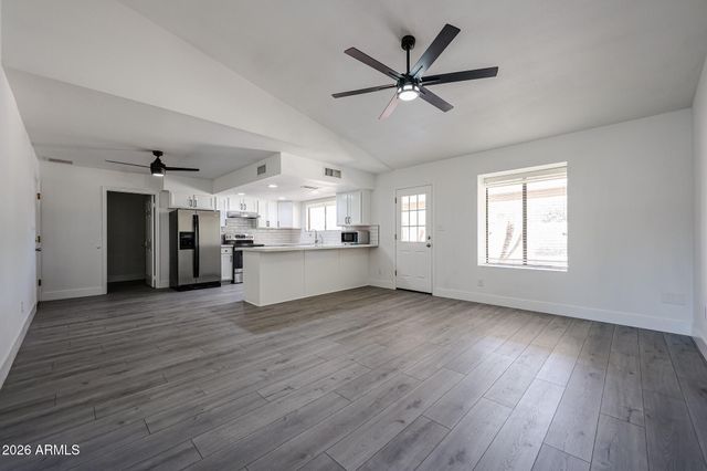 3760 E GABLE Avenue, Mesa, AZ 85206