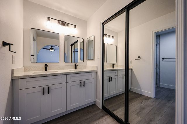 3760 E GABLE Avenue, Mesa, AZ 85206