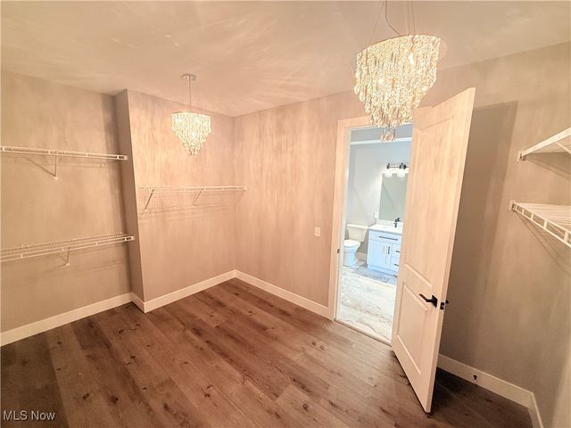 2048 Forest Drive, Eastlake, OH 44095