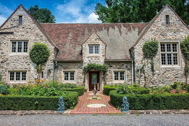 34 Boutonville Road, Pound Ridge, NY 10518
