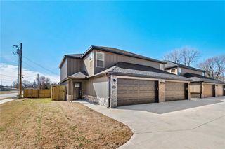 501 Arkansas Street, Gentry, AR 72734