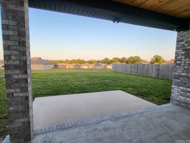 304 Prospect Trl, Jonesboro, AR 72405