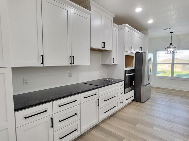 304 Prospect Trl, Jonesboro, AR 72405